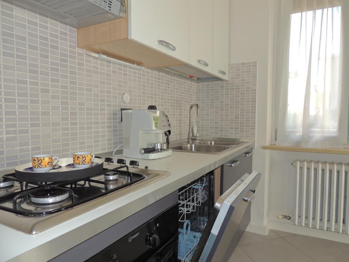 "Casa Giuliari" In Borgo Roma Vicino Policlinico Univr Fiera Apartamento Verona Exterior foto