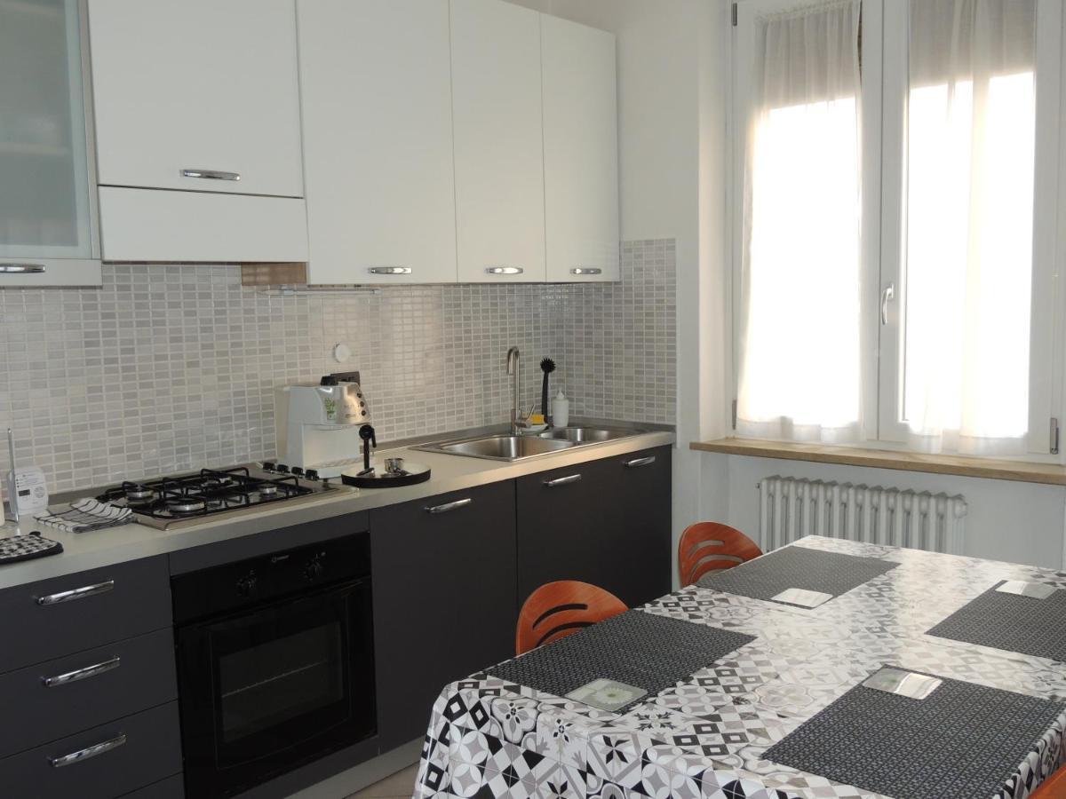 "Casa Giuliari" In Borgo Roma Vicino Policlinico Univr Fiera Apartamento Verona Exterior foto