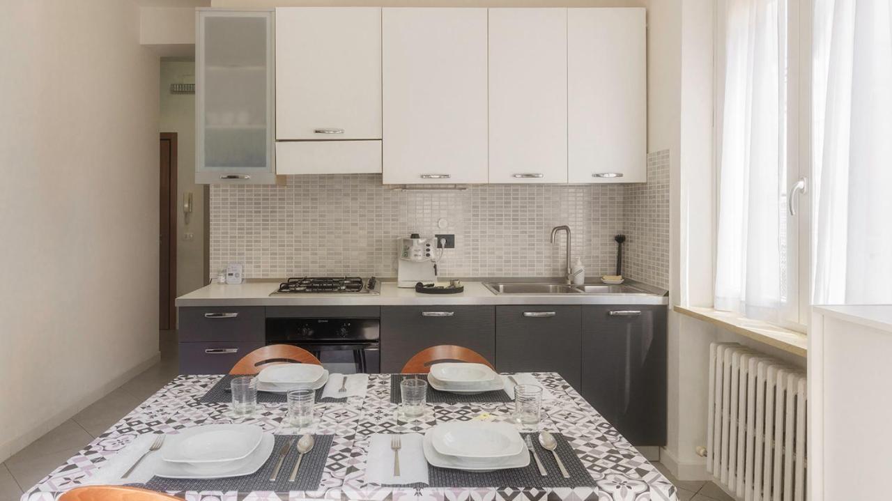 "Casa Giuliari" In Borgo Roma Vicino Policlinico Univr Fiera Apartamento Verona Exterior foto