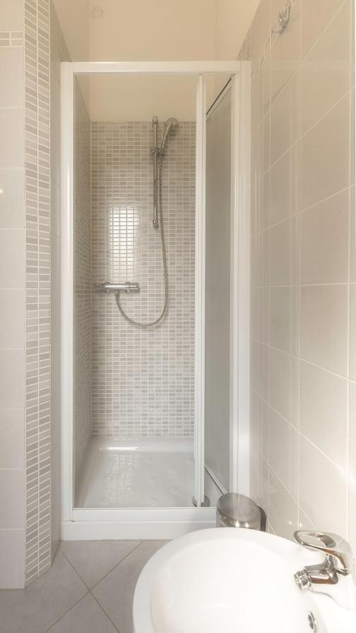 "Casa Giuliari" In Borgo Roma Vicino Policlinico Univr Fiera Apartamento Verona Exterior foto